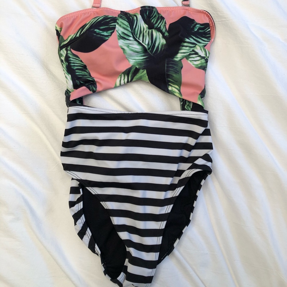 Albion swim cut out suit